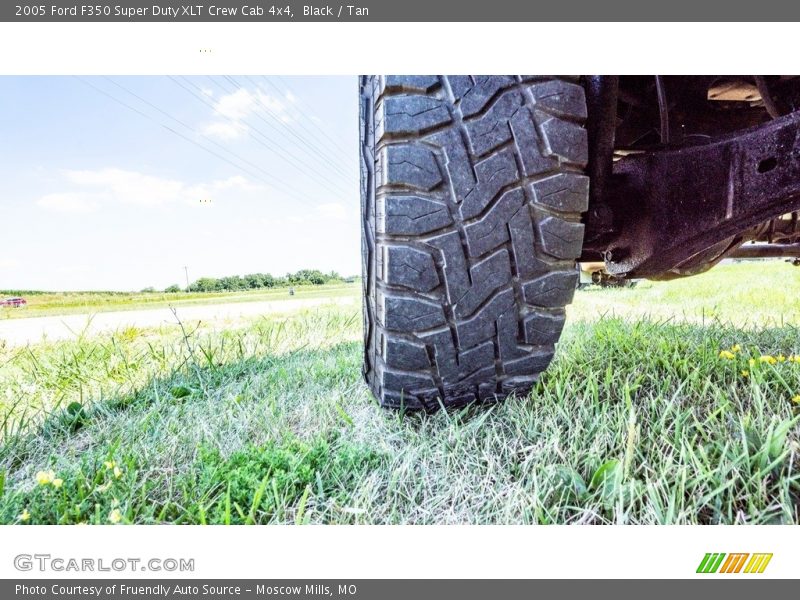 Black / Tan 2005 Ford F350 Super Duty XLT Crew Cab 4x4