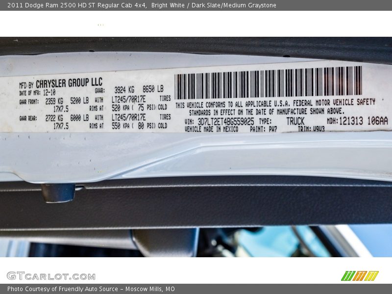 Bright White / Dark Slate/Medium Graystone 2011 Dodge Ram 2500 HD ST Regular Cab 4x4