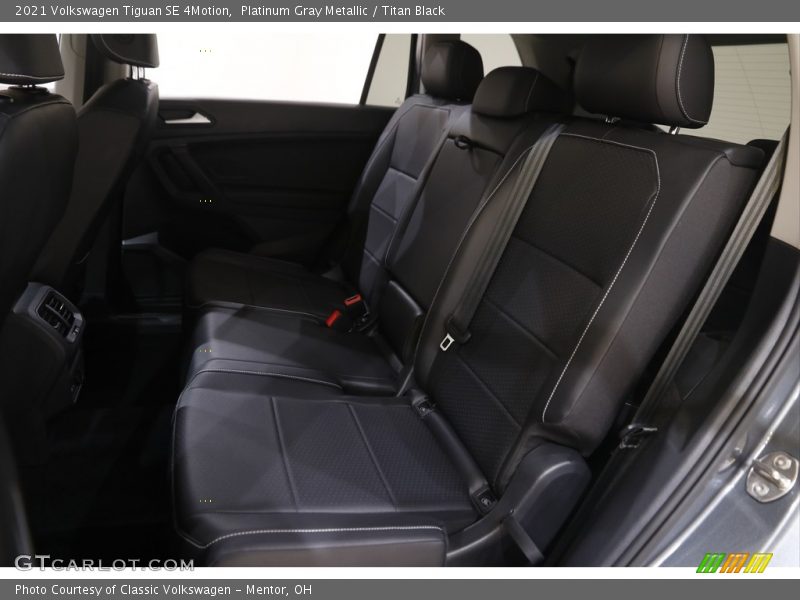 Platinum Gray Metallic / Titan Black 2021 Volkswagen Tiguan SE 4Motion
