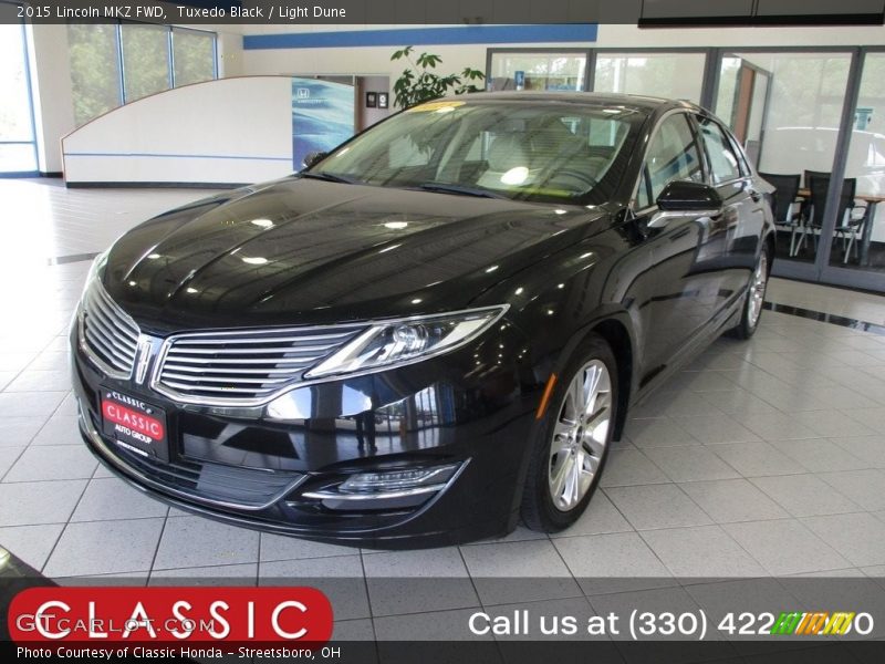Tuxedo Black / Light Dune 2015 Lincoln MKZ FWD