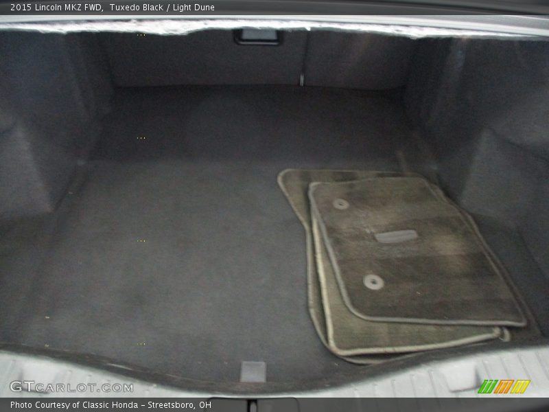 Tuxedo Black / Light Dune 2015 Lincoln MKZ FWD