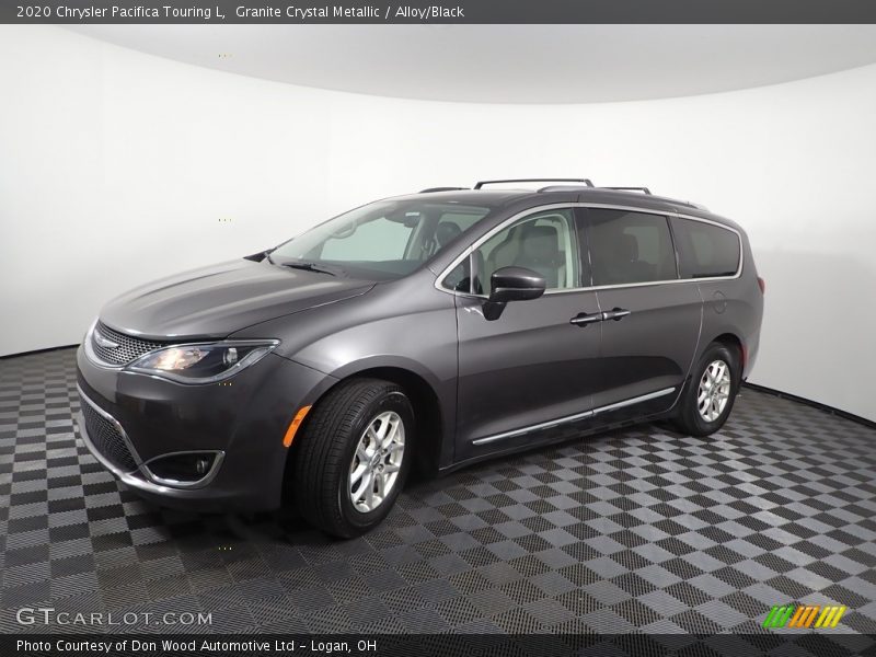 Granite Crystal Metallic / Alloy/Black 2020 Chrysler Pacifica Touring L