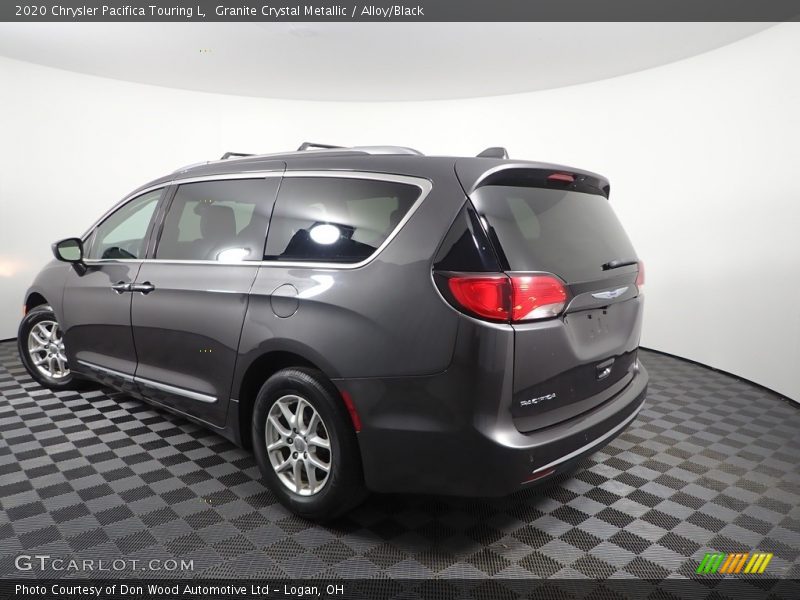 Granite Crystal Metallic / Alloy/Black 2020 Chrysler Pacifica Touring L