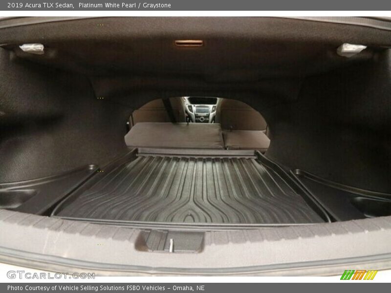 Platinum White Pearl / Graystone 2019 Acura TLX Sedan