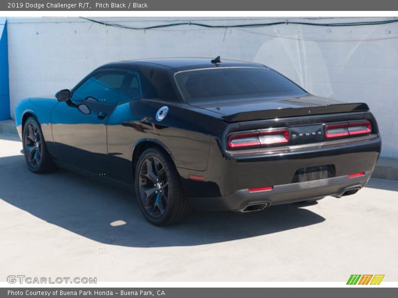 Pitch Black / Black 2019 Dodge Challenger R/T