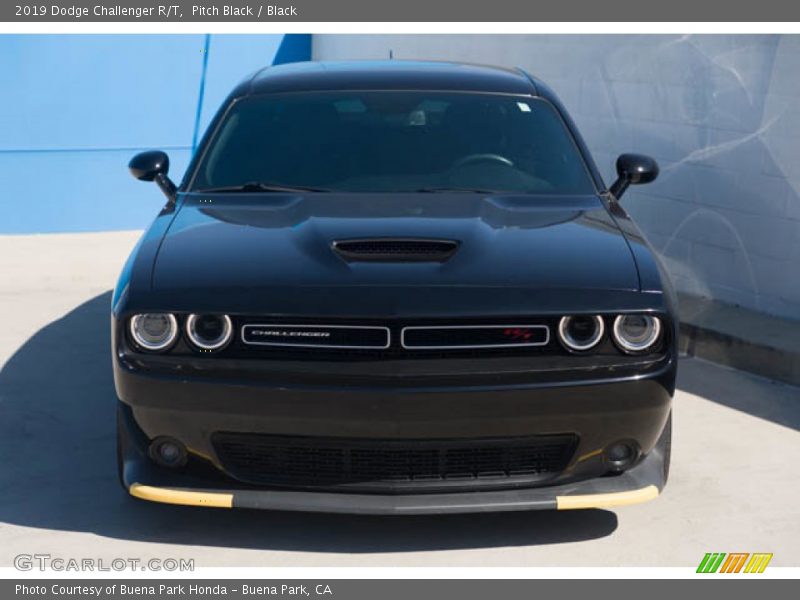 Pitch Black / Black 2019 Dodge Challenger R/T