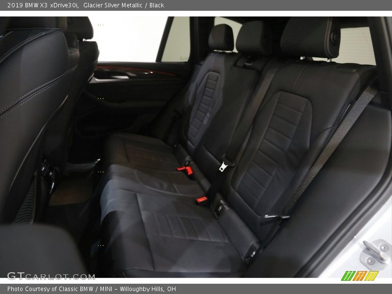 Glacier Silver Metallic / Black 2019 BMW X3 xDrive30i