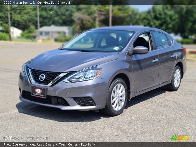Gun Metallic / Charcoal 2019 Nissan Sentra S