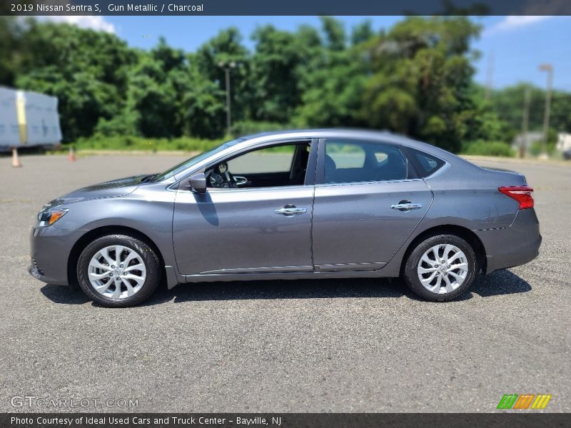 Gun Metallic / Charcoal 2019 Nissan Sentra S