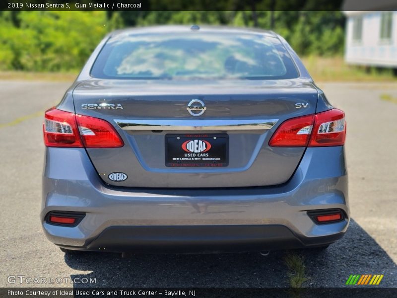 Gun Metallic / Charcoal 2019 Nissan Sentra S