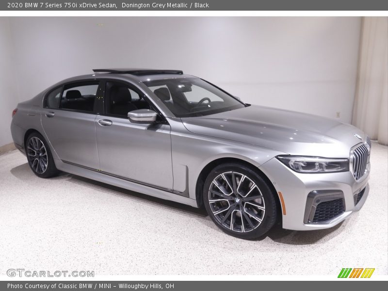 Front 3/4 View of 2020 7 Series 750i xDrive Sedan