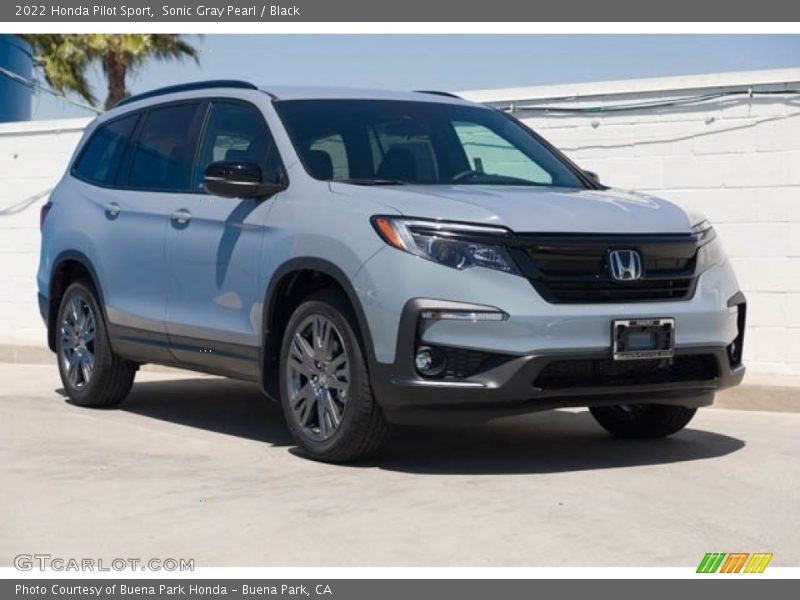 Sonic Gray Pearl / Black 2022 Honda Pilot Sport