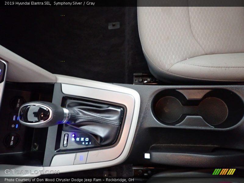 Symphony Silver / Gray 2019 Hyundai Elantra SEL