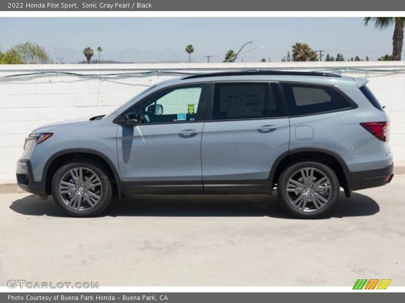Sonic Gray Pearl / Black 2022 Honda Pilot Sport