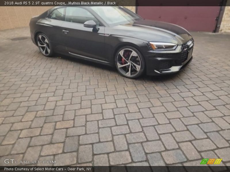 Mythos Black Metallic / Black 2018 Audi RS 5 2.9T quattro Coupe