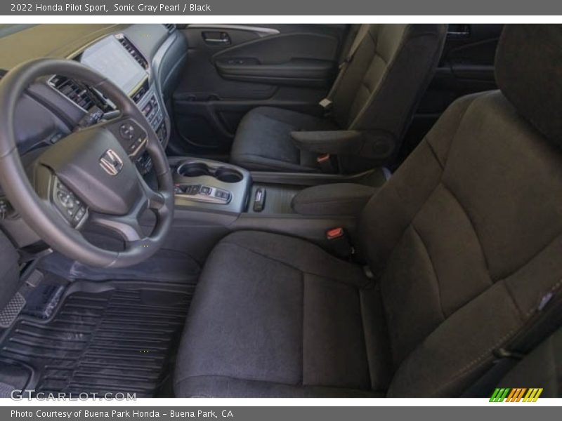 Sonic Gray Pearl / Black 2022 Honda Pilot Sport