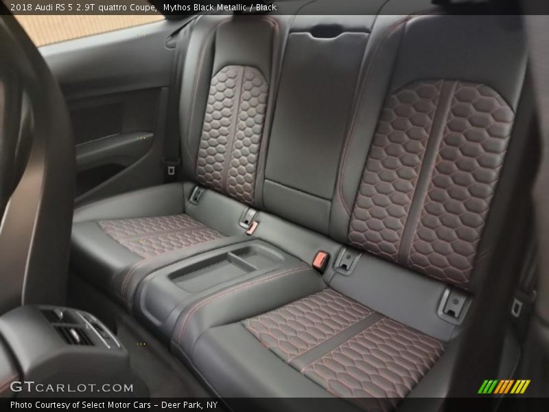 Mythos Black Metallic / Black 2018 Audi RS 5 2.9T quattro Coupe