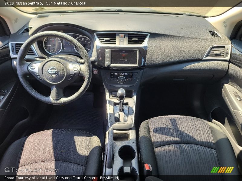 Gun Metallic / Charcoal 2019 Nissan Sentra S