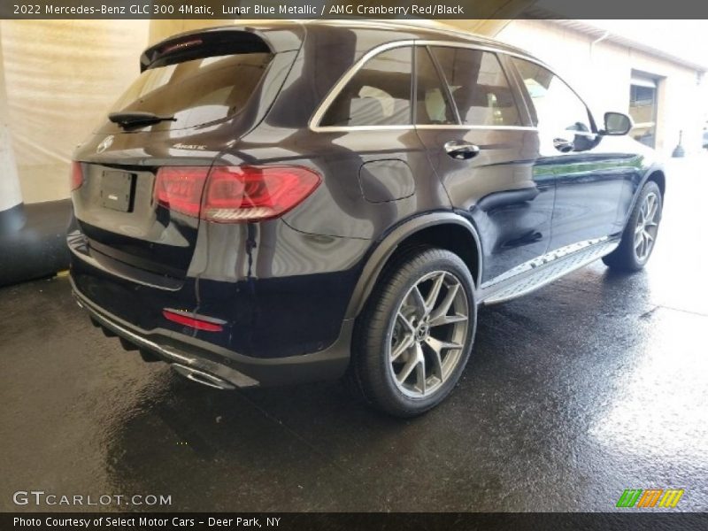 Lunar Blue Metallic / AMG Cranberry Red/Black 2022 Mercedes-Benz GLC 300 4Matic