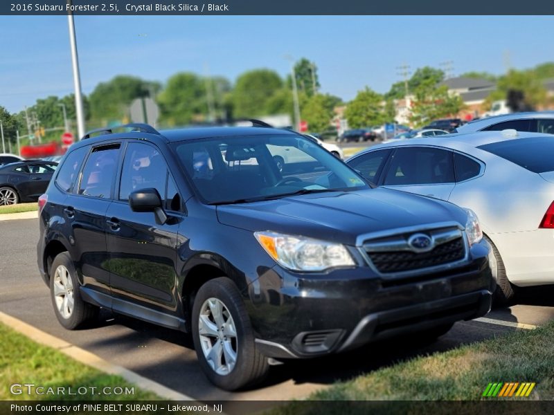 Crystal Black Silica / Black 2016 Subaru Forester 2.5i