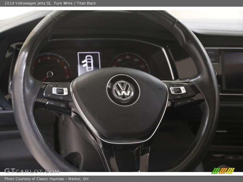 Pure White / Titan Black 2019 Volkswagen Jetta SE