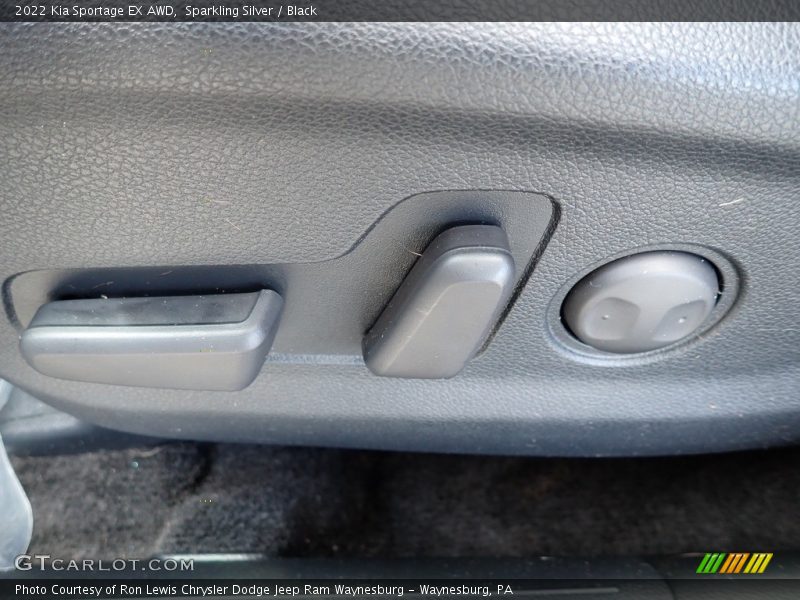 Sparkling Silver / Black 2022 Kia Sportage EX AWD