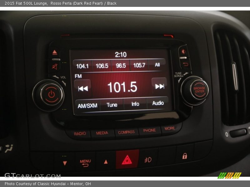 Audio System of 2015 500L Lounge