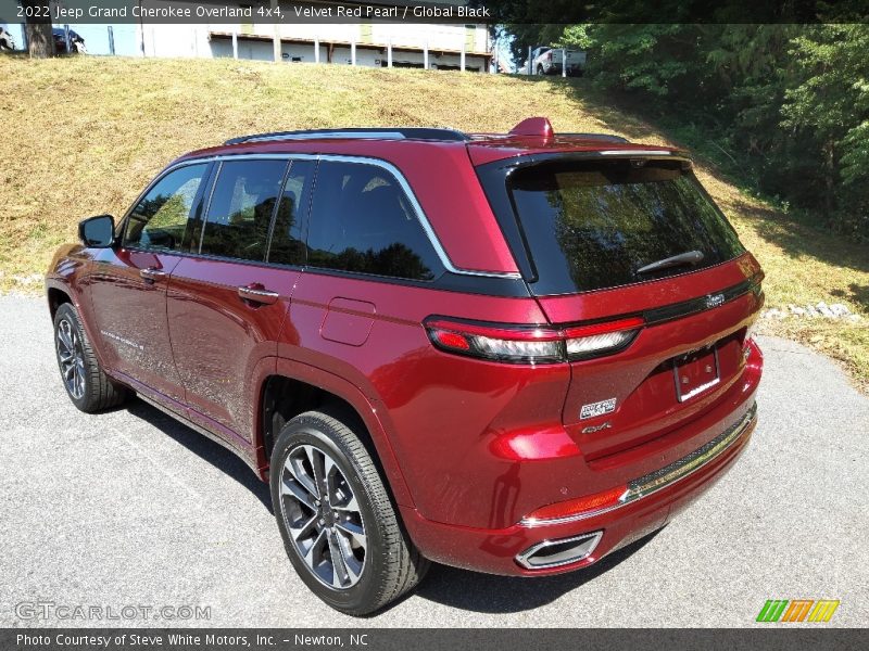 Velvet Red Pearl / Global Black 2022 Jeep Grand Cherokee Overland 4x4