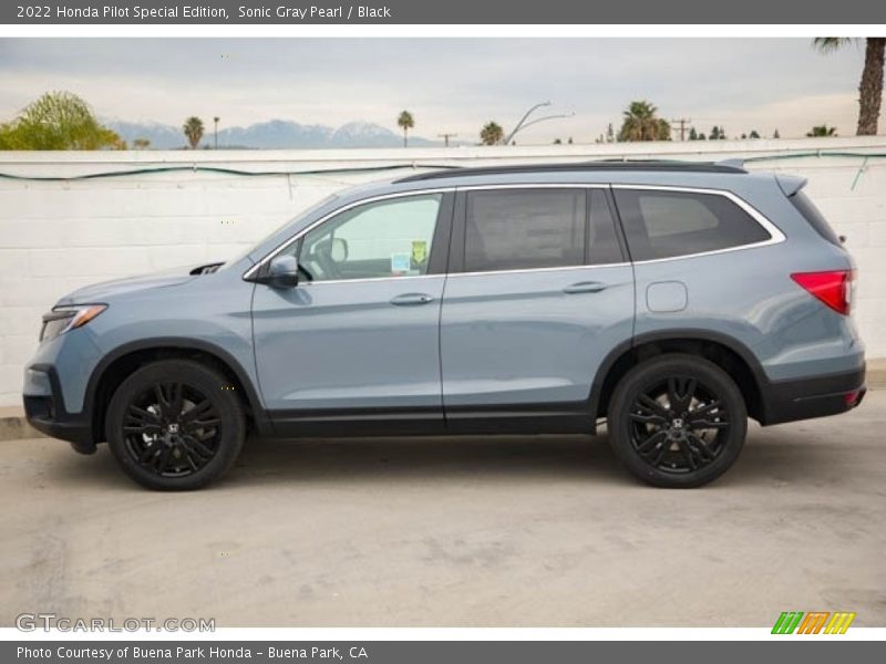 Sonic Gray Pearl / Black 2022 Honda Pilot Special Edition