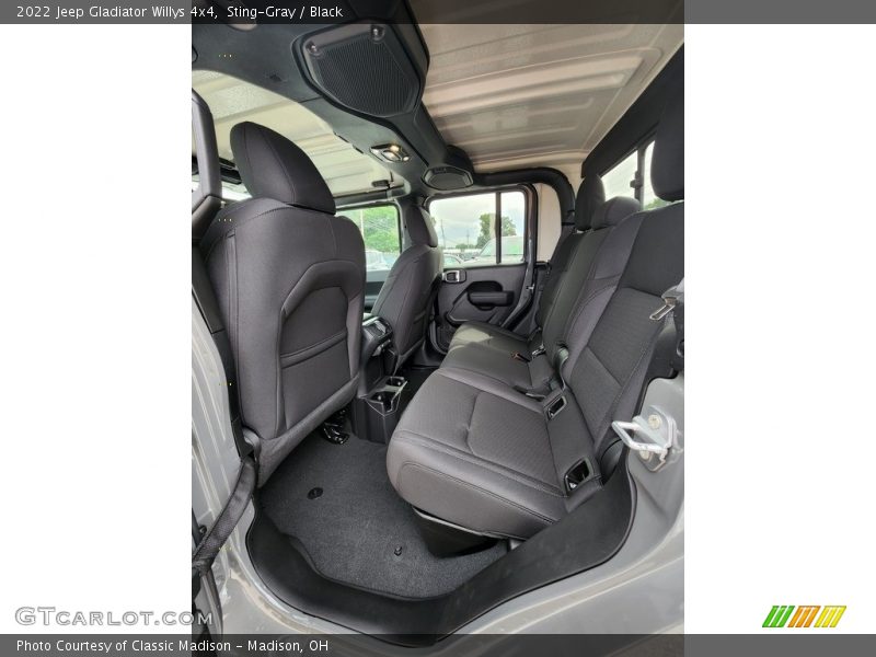 Sting-Gray / Black 2022 Jeep Gladiator Willys 4x4