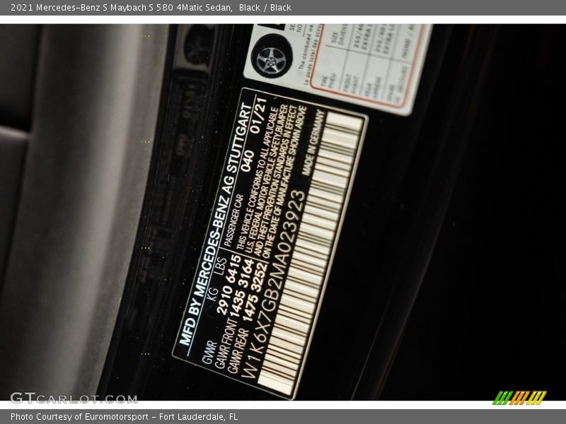 2021 S Maybach S 580 4Matic Sedan Black Color Code 040