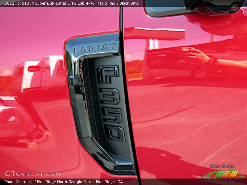 Rapid Red / Black Onyx 2022 Ford F350 Super Duty Lariat Crew Cab 4x4