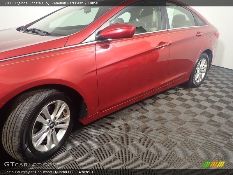 Venetian Red Pearl / Camel 2013 Hyundai Sonata GLS