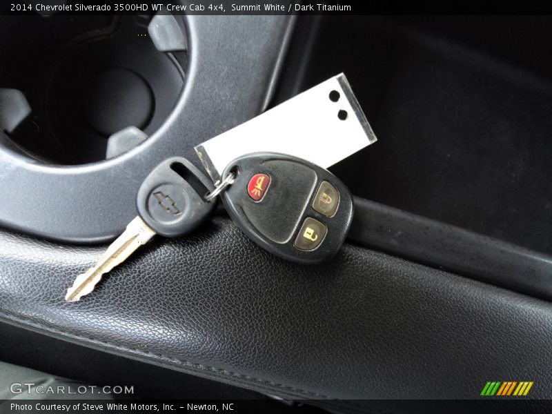 Keys of 2014 Silverado 3500HD WT Crew Cab 4x4