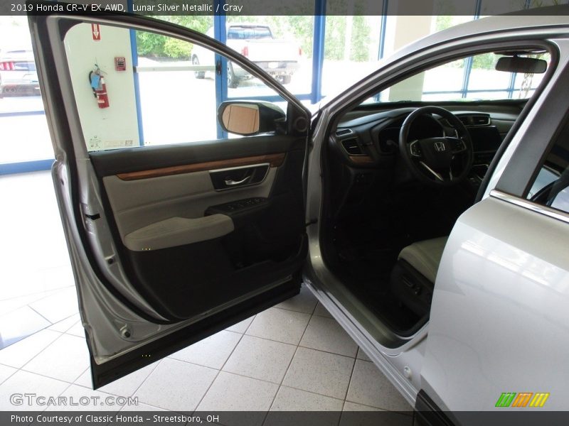 Lunar Silver Metallic / Gray 2019 Honda CR-V EX AWD