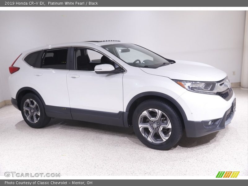 Platinum White Pearl / Black 2019 Honda CR-V EX