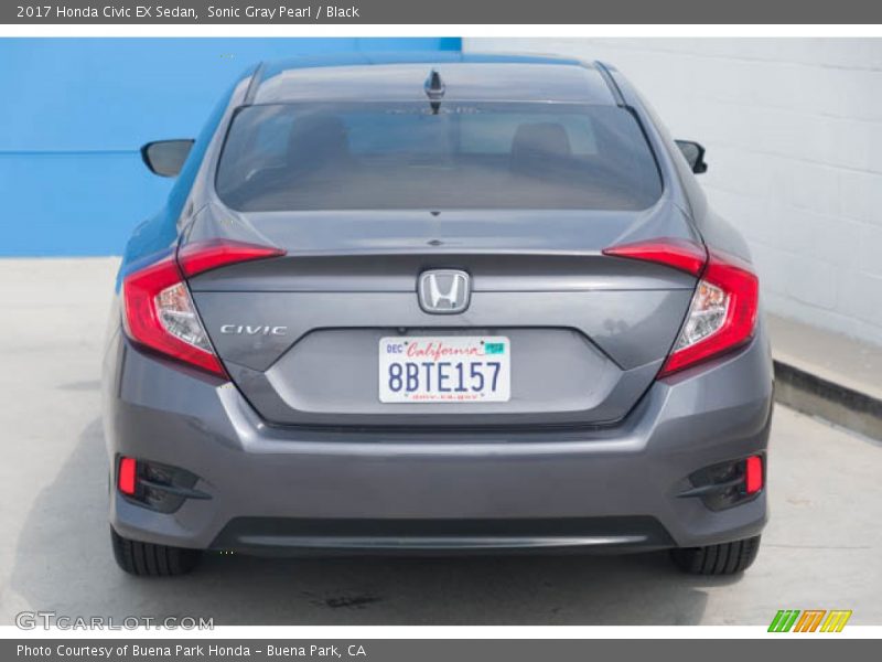 Sonic Gray Pearl / Black 2017 Honda Civic EX Sedan