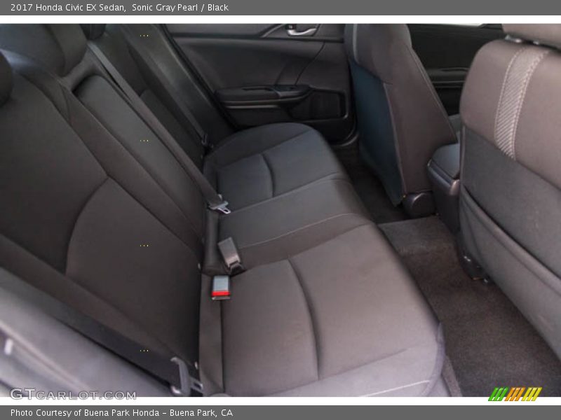 Sonic Gray Pearl / Black 2017 Honda Civic EX Sedan