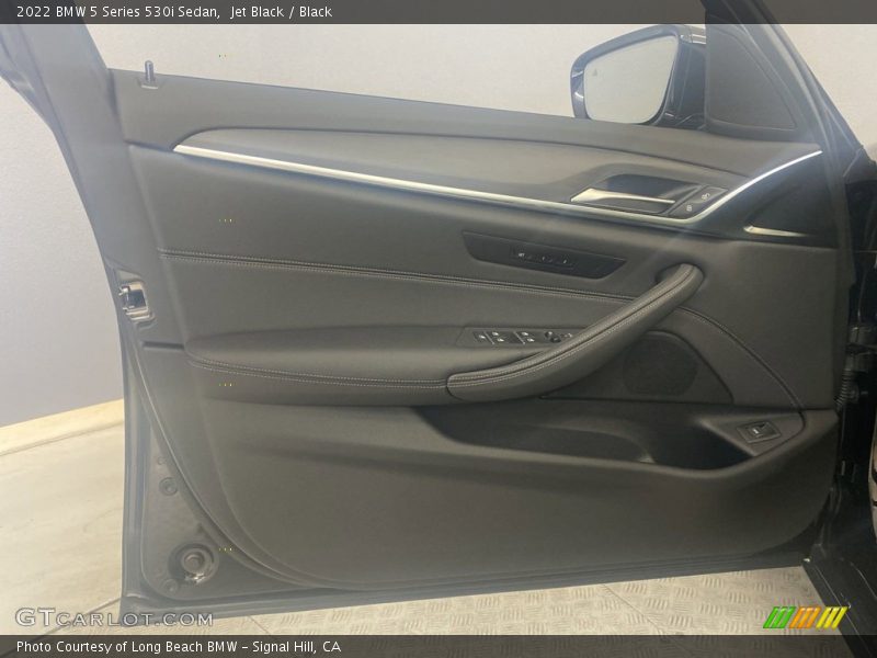 Jet Black / Black 2022 BMW 5 Series 530i Sedan