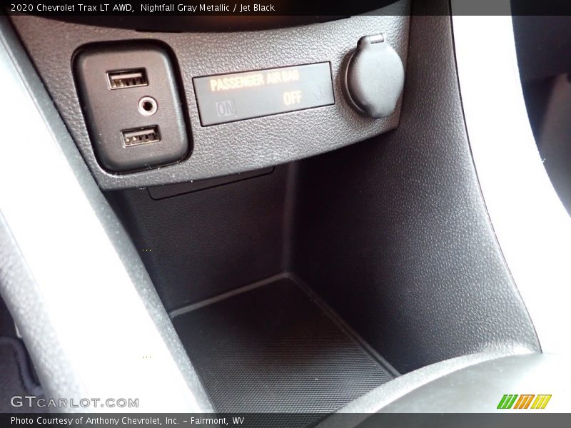 Nightfall Gray Metallic / Jet Black 2020 Chevrolet Trax LT AWD
