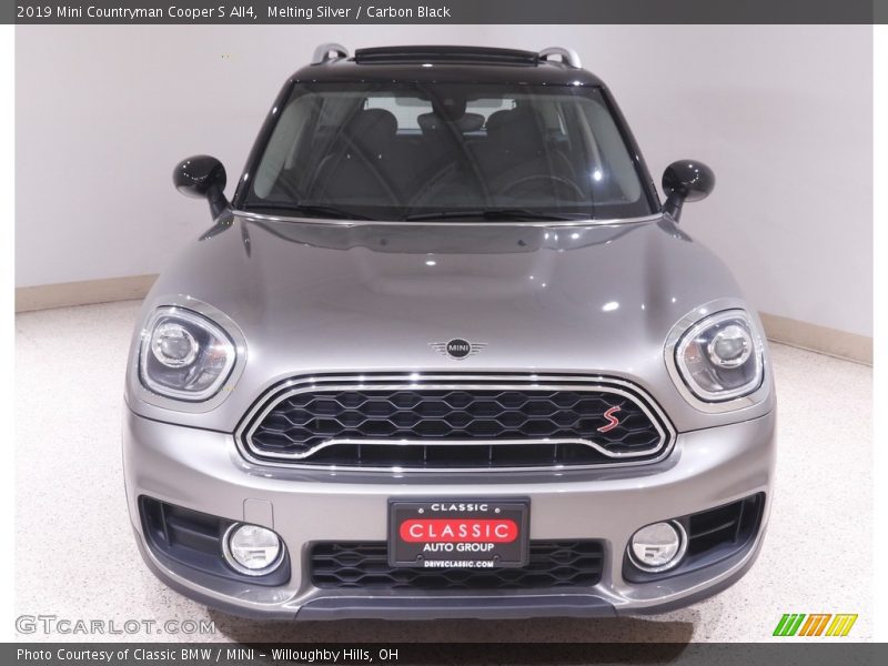 Melting Silver / Carbon Black 2019 Mini Countryman Cooper S All4