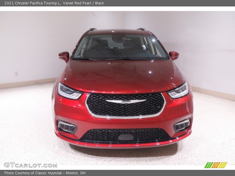 Velvet Red Pearl / Black 2021 Chrysler Pacifica Touring L