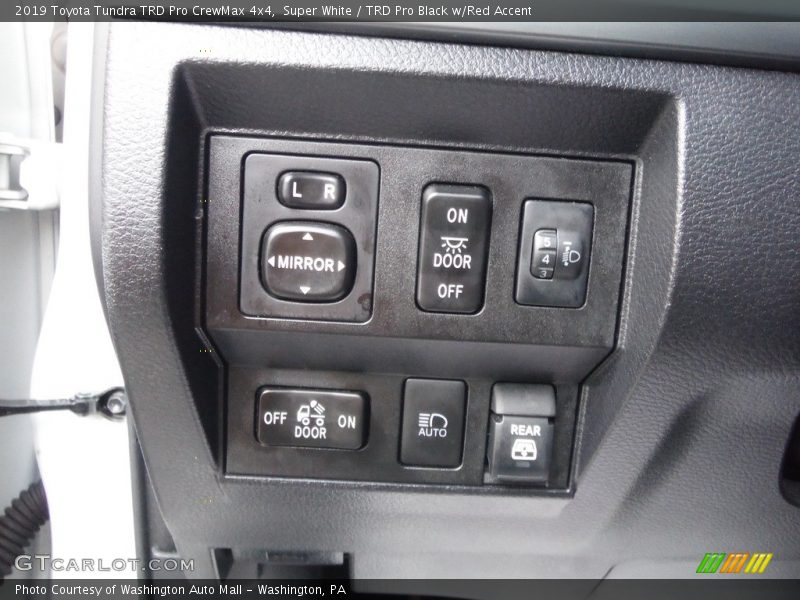 Super White / TRD Pro Black w/Red Accent 2019 Toyota Tundra TRD Pro CrewMax 4x4