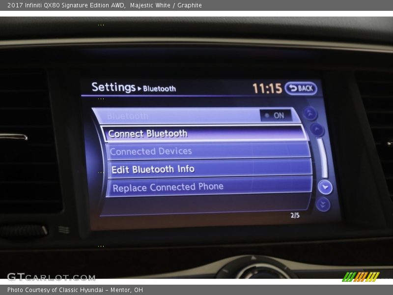 Controls of 2017 QX80 Signature Edition AWD