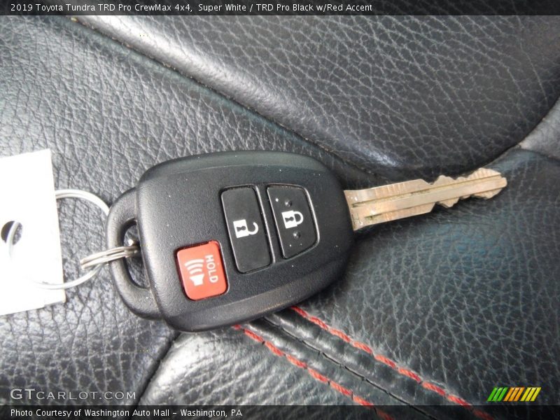 Super White / TRD Pro Black w/Red Accent 2019 Toyota Tundra TRD Pro CrewMax 4x4
