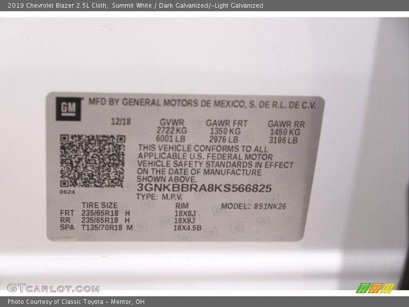 Summit White / Dark Galvanized/­Light Galvanized 2019 Chevrolet Blazer 2.5L Cloth