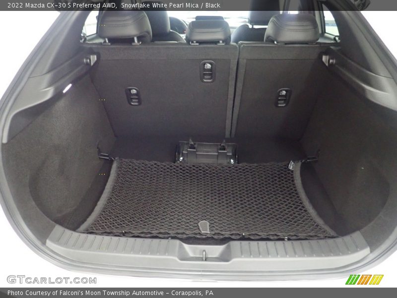 Snowflake White Pearl Mica / Black 2022 Mazda CX-30 S Preferred AWD