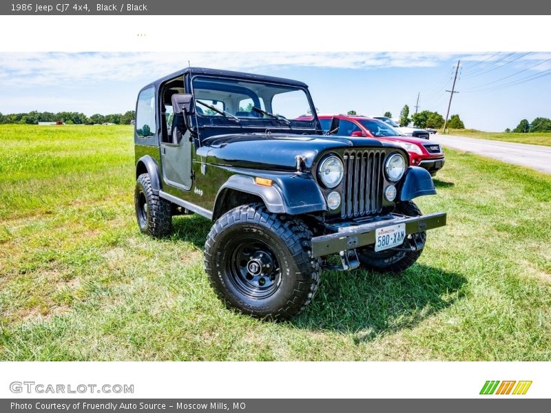 Front 3/4 View of 1986 CJ7 4x4