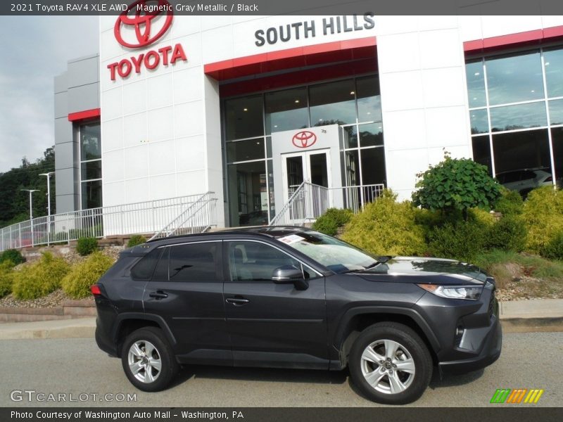 Magnetic Gray Metallic / Black 2021 Toyota RAV4 XLE AWD