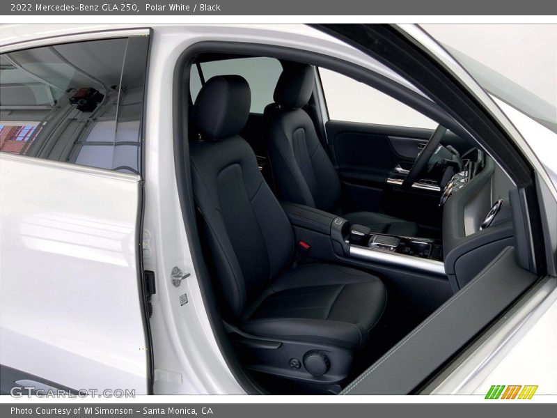 Polar White / Black 2022 Mercedes-Benz GLA 250